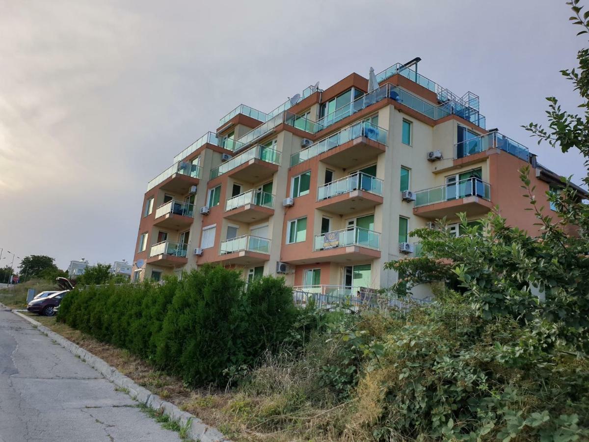 Apartament Black Sea Meadows Бяла Экстерьер фото